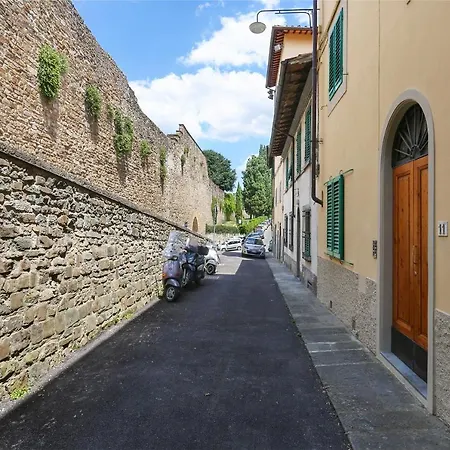 A Postcard View In A Vintage Apartment Florence Exterior photo